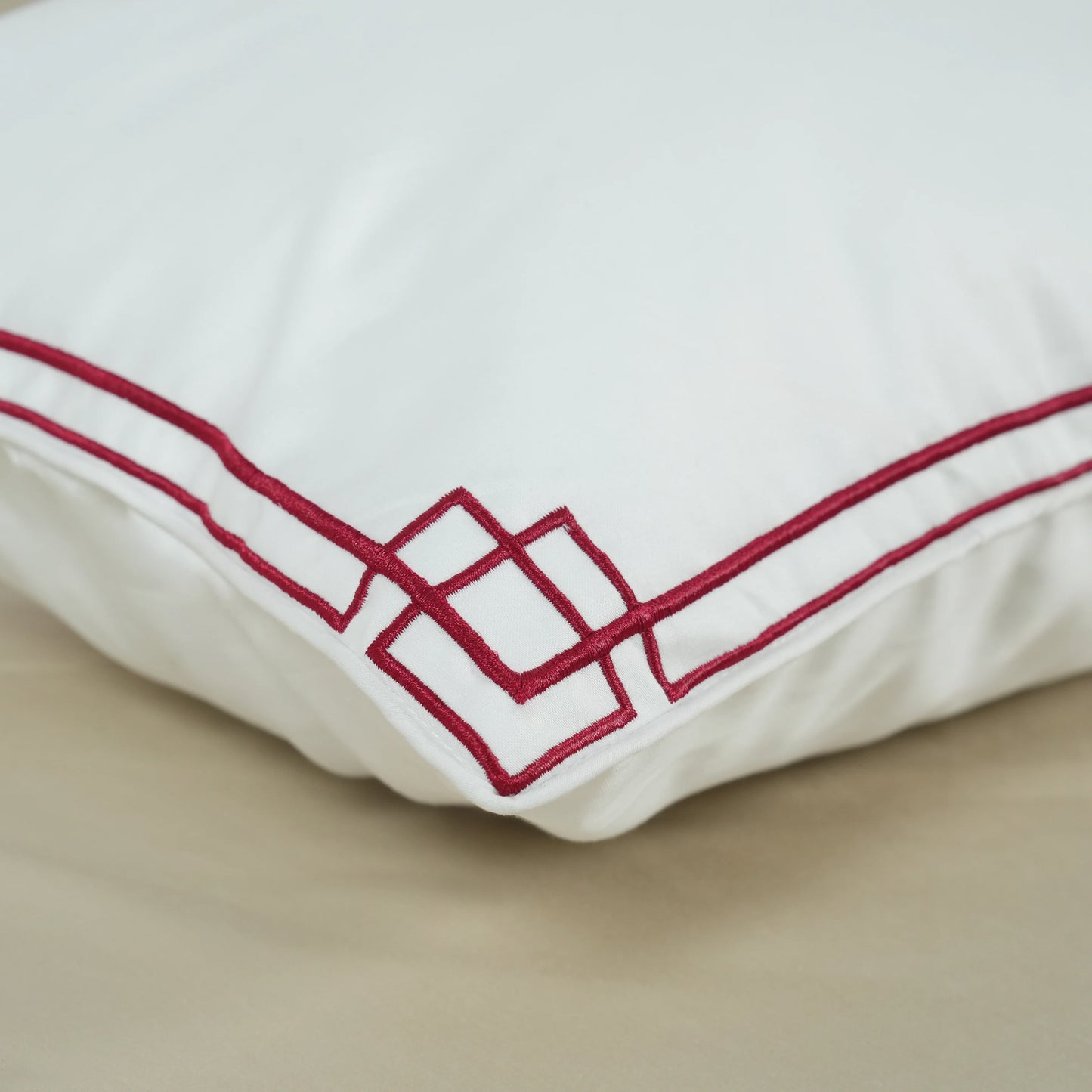 Junoon Hermione (400 TC) - 100% Cotton King-Size Bedsheet + 4 Pillow Covers