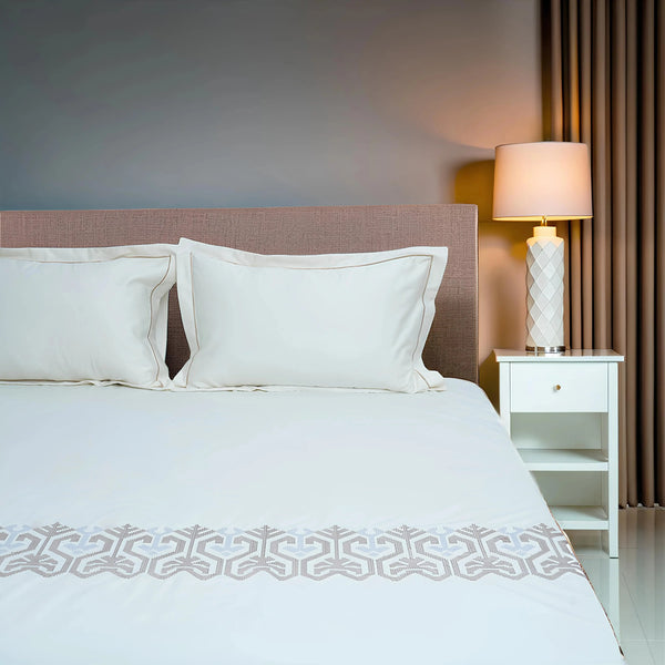 Art Cream Blossom (400 TC) - 100% Cotton King-Size Bedsheet + 2 Pillow Covers - Urban Nivasa