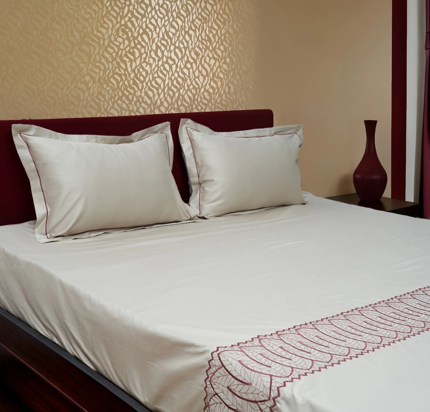 Art Lacey Legacy (400 TC) - 100% Cotton King-Size Bedsheet + 2 Pillow Covers