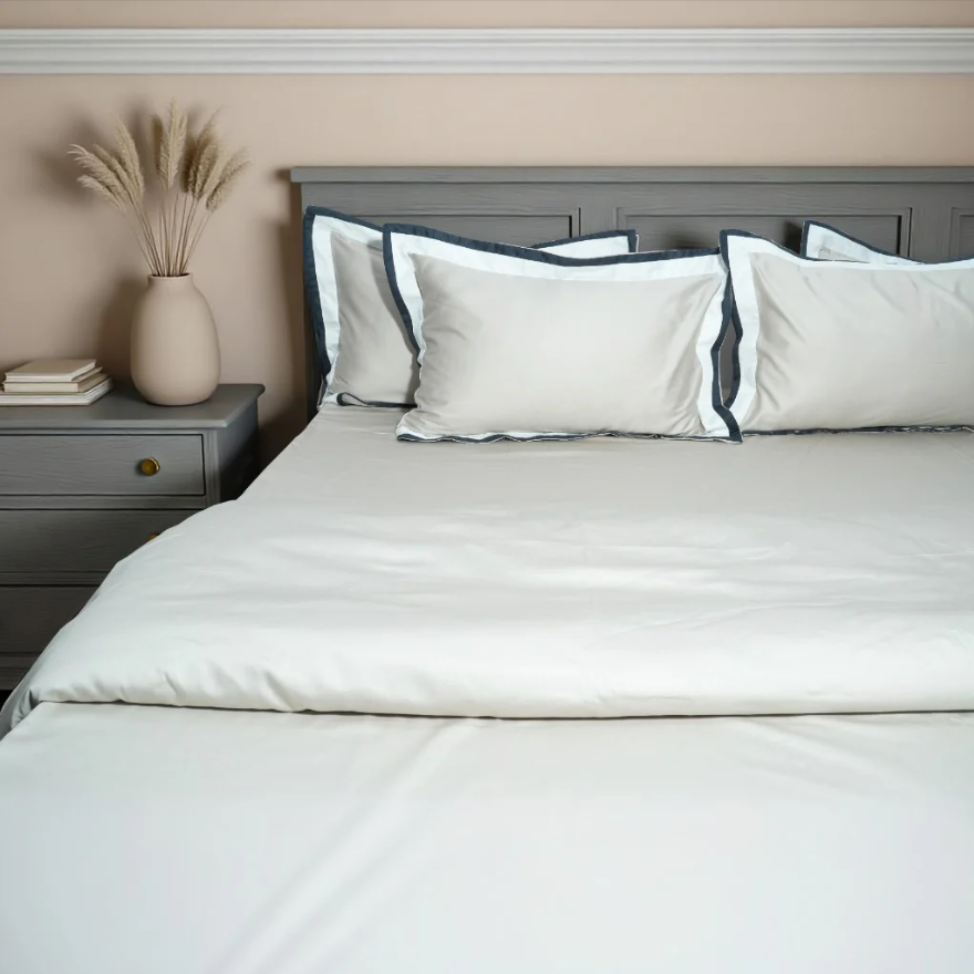 EATON Bedsheet (400TC) - 100% Cotton King-Size Bedsheet + 2 Pillow Covers