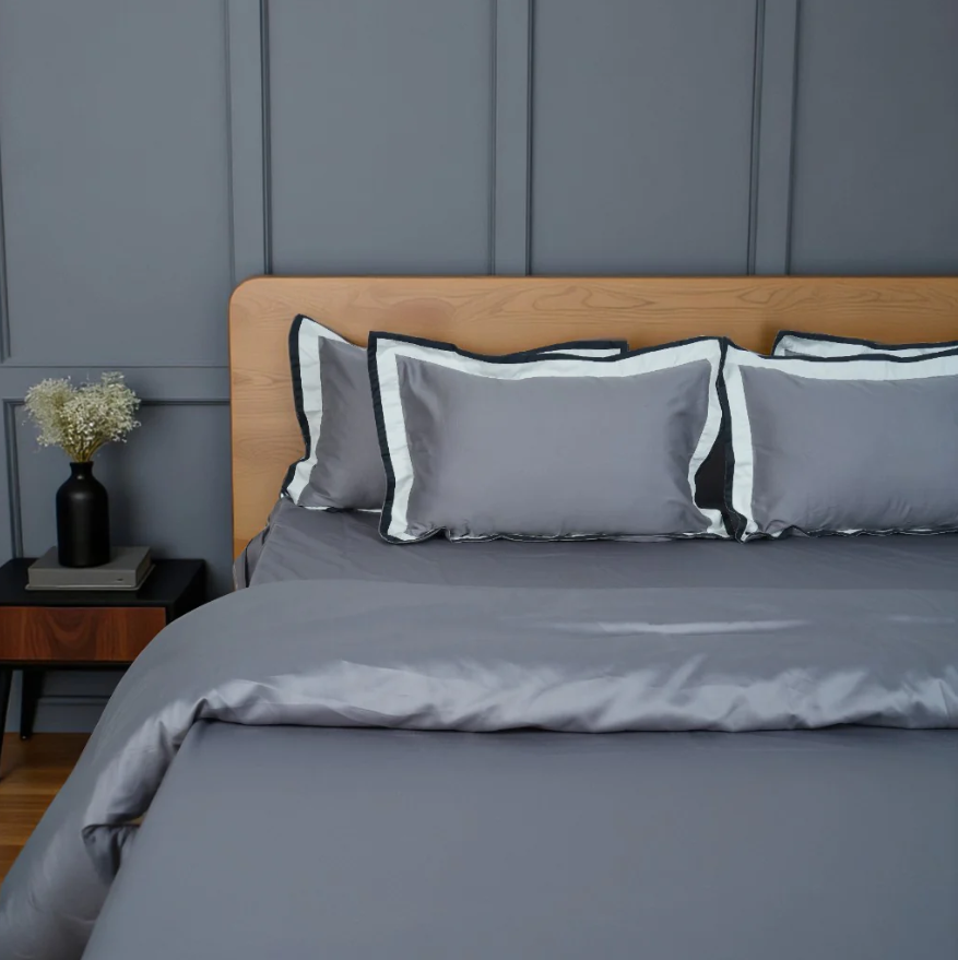 EATON Bedsheet (400TC) - 100% Cotton King-Size Bedsheet + 2 Pillow Covers