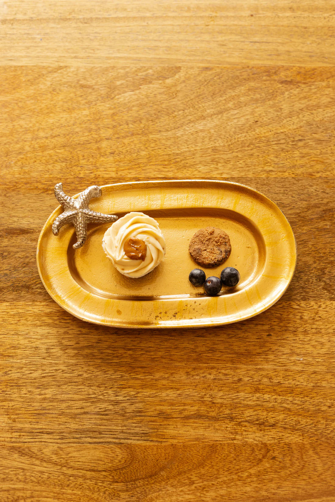 Aluminium Golden Platter (UHD) Urban Nivasa