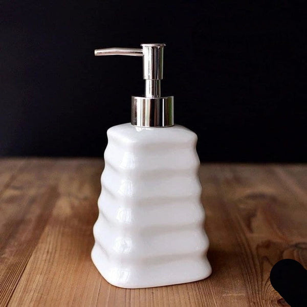 Modern Ribbed Ceramic Soap Dispenser (W)