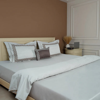 Junoon Cramel Touch (400 TC) - 100% Cotton King-Size Bedsheet + 4 Pillow Covers