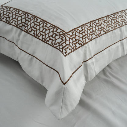 Junoon Cramel Touch (400 TC) - 100% Cotton King-Size Bedsheet + 4 Pillow Covers