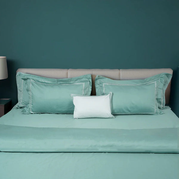 Junoon Ice Green (400 TC) - 100% Cotton King-Size Bedsheet + 4 Pillow Covers