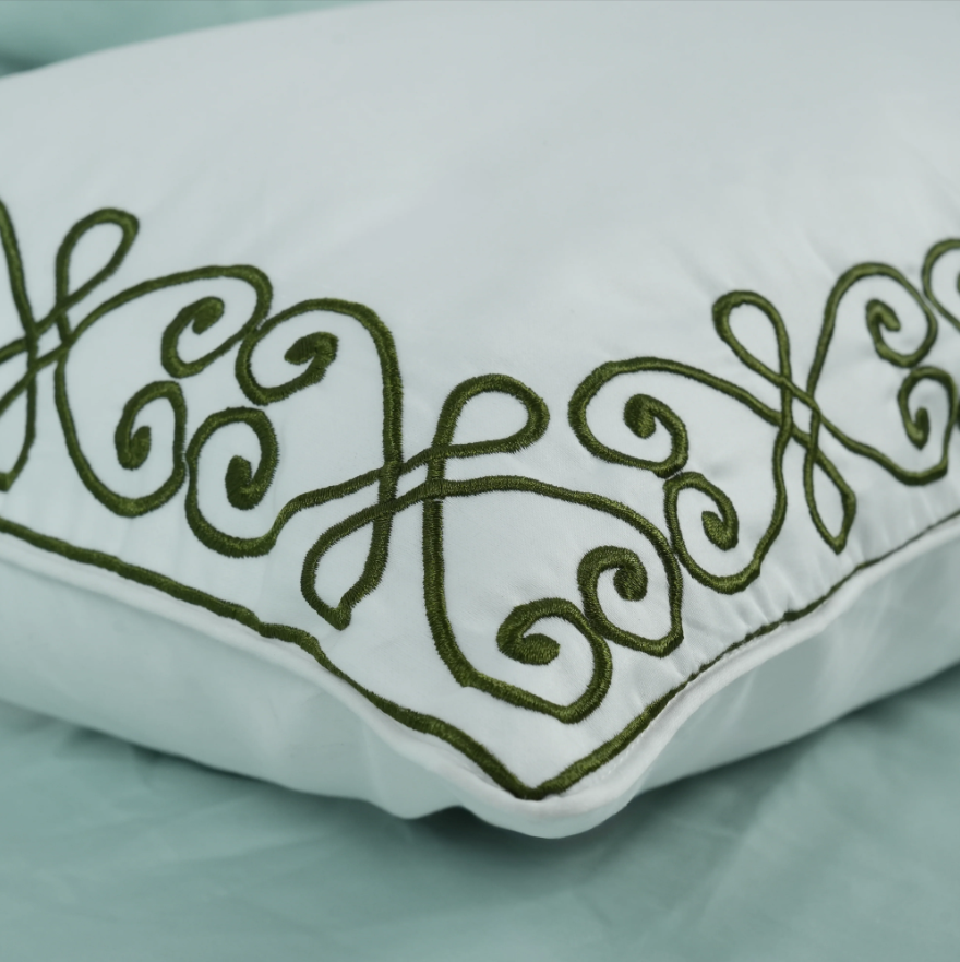 Junoon John Snow (400 TC) - 100% Cotton King-Size Bedsheet + 4 Pillow Covers