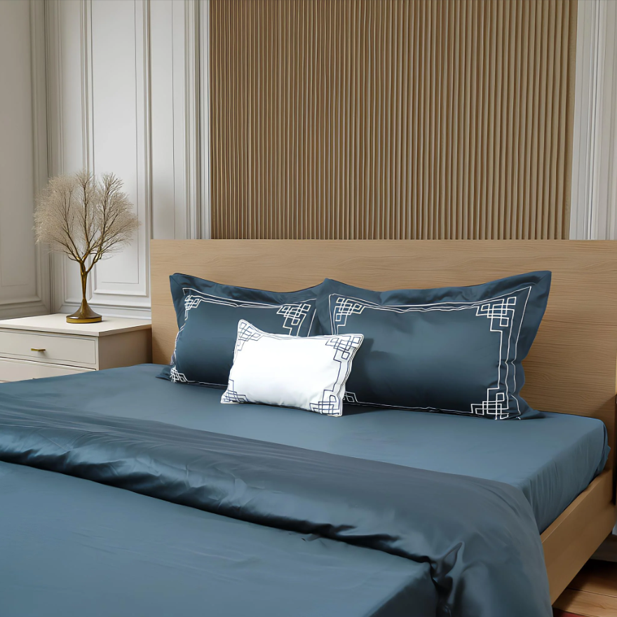 Junoon Star Blue (400 TC) - 100% Cotton King-Size Bedsheet + 4 Pillow Covers