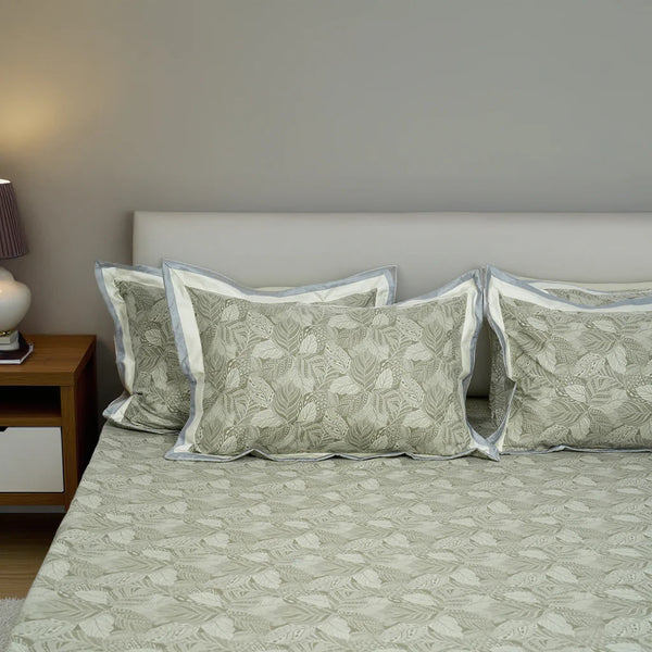 Lavish Green Apple 100% Cotton King-Size Bedsheet + 2 Pillow Covers