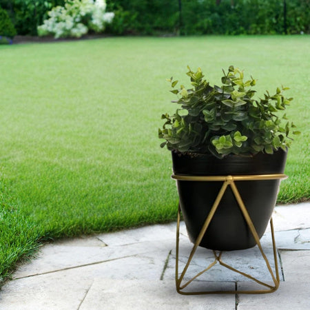 Matte Black Ceramic Planter - 3.9 Inches (MVS)