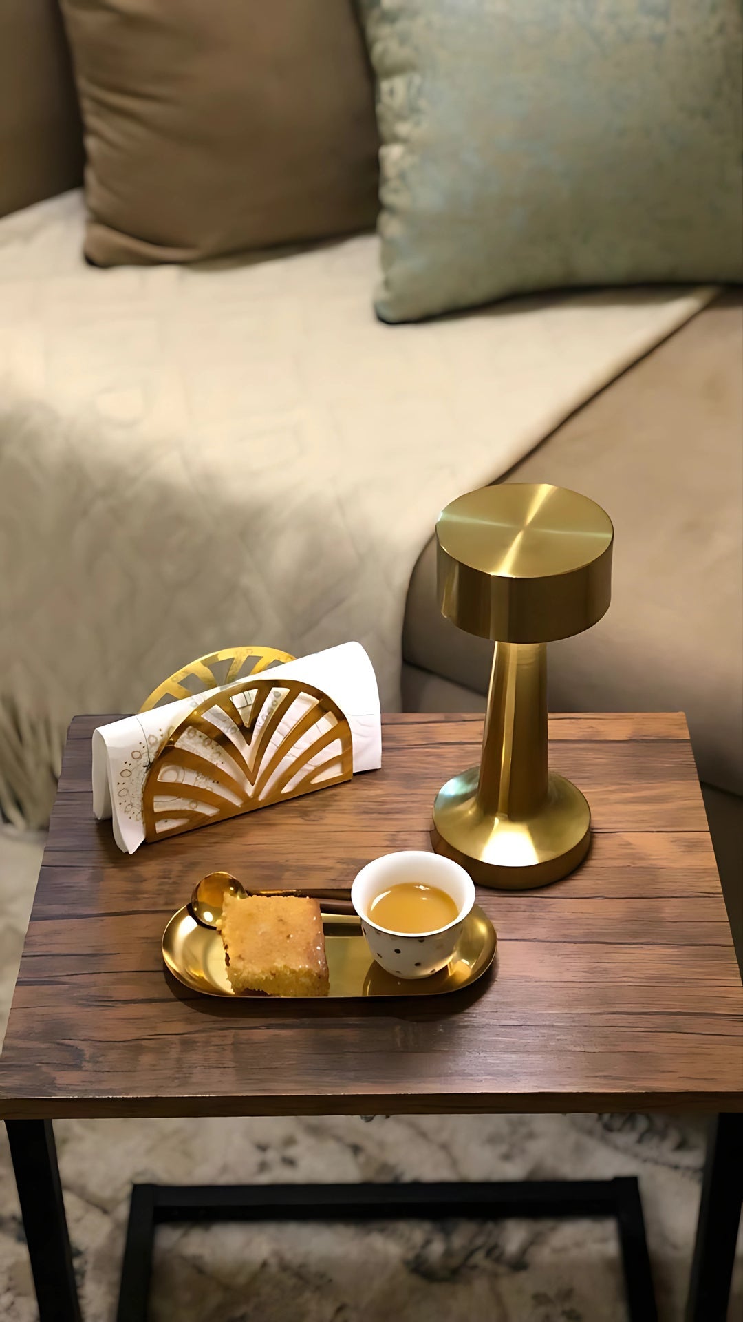 Firefly Close Gold Lamp (PL)