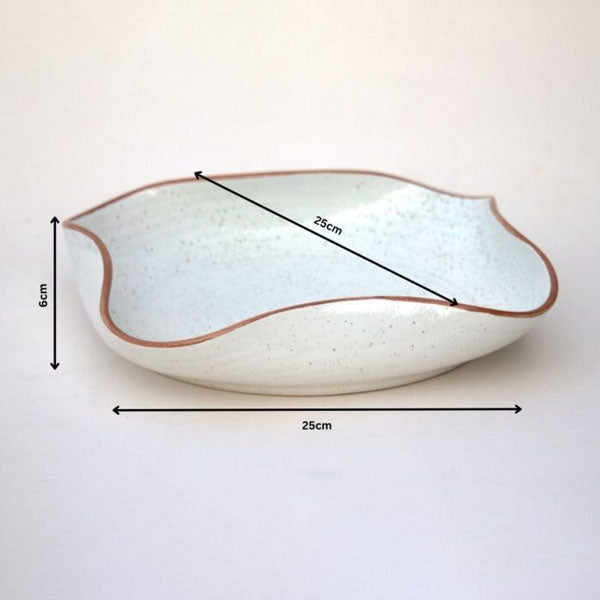 Premium White Stoneware Ceramic Serving Platter with Wavy Edges | 25 × 25 × 6 cm (DZ)