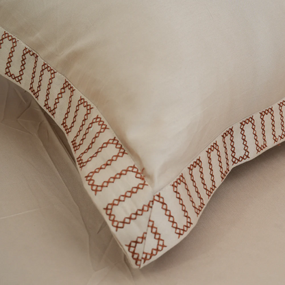 Pristine Cream Tumble (300 TC) - 100% Cotton King-Size Bedsheet + 2 Pillow Covers