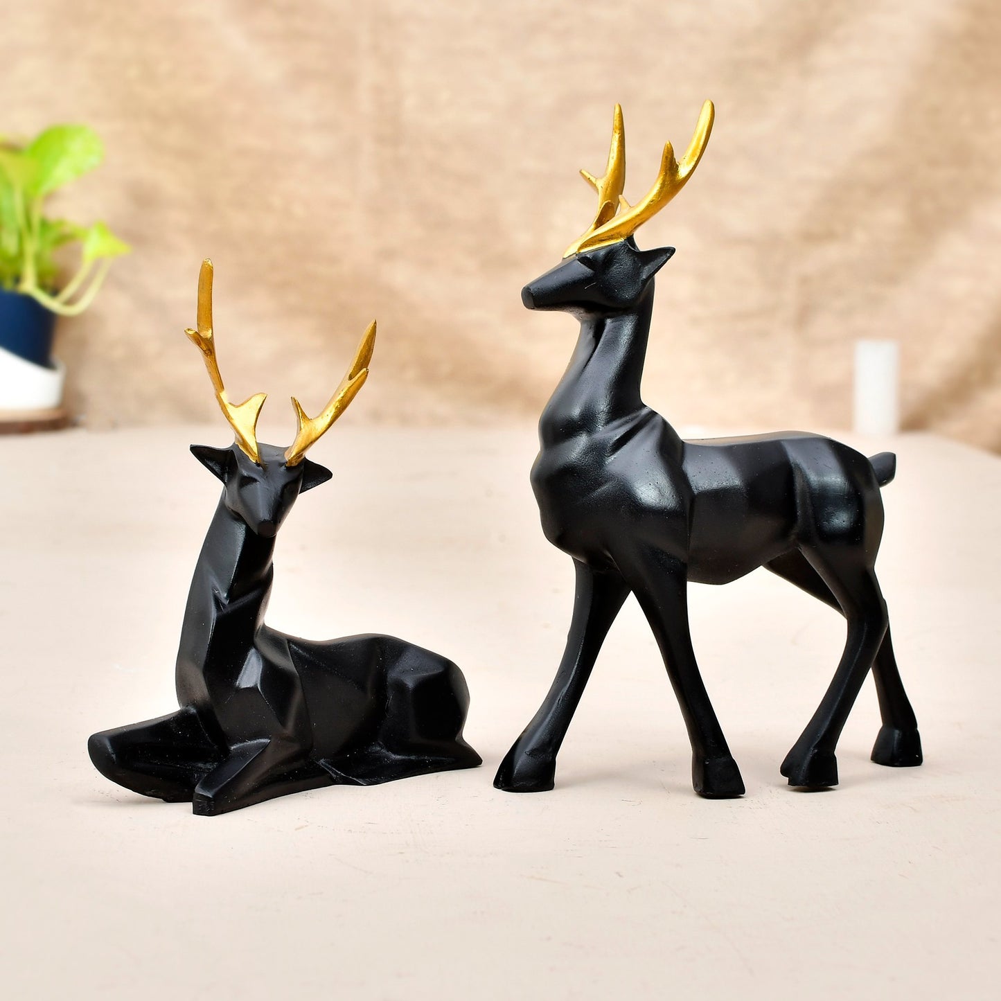 Deer Family Showpiece Set - (MVS)