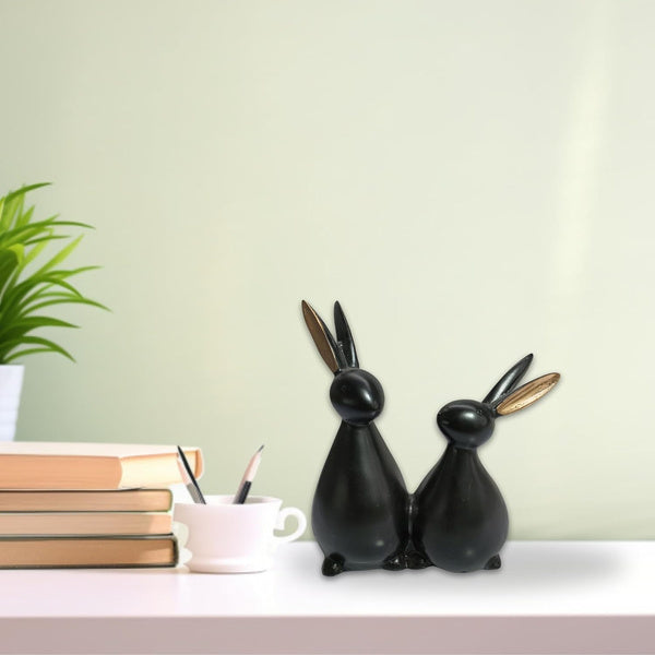 Rabbit Family Showpiece - (MVS)
