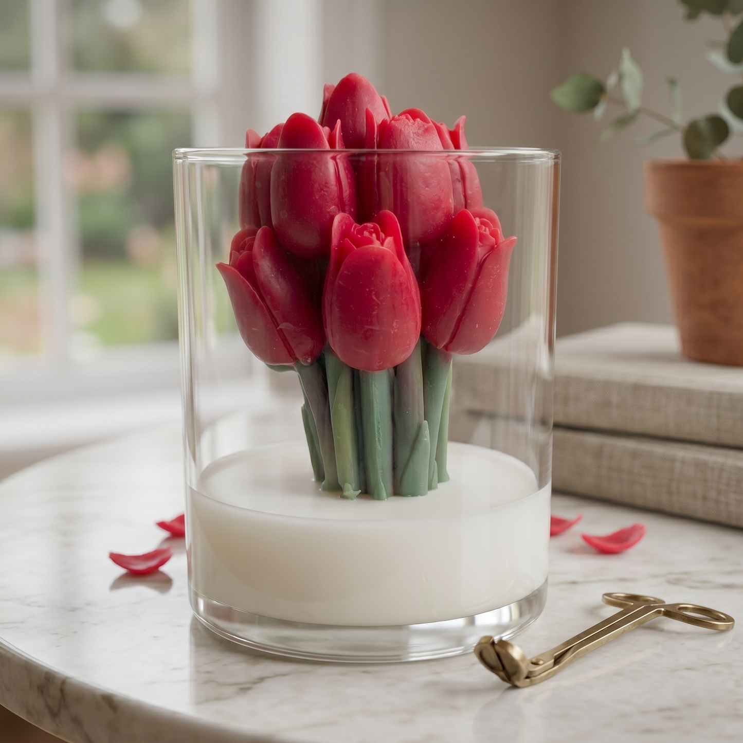 Tulip Bouquet Candle - 3.25 * 2.75in (TCA)