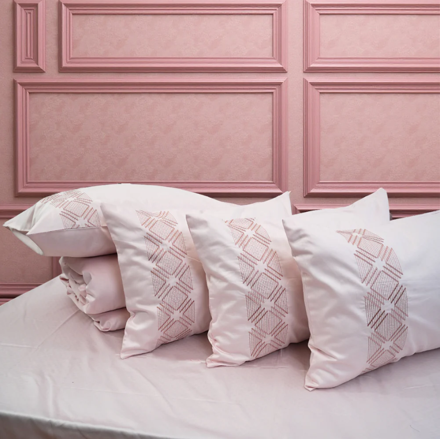 Unicorn Pink Paradise (400TC) - 100% Cotton King-Size Bedsheet + 2 Pillow Covers