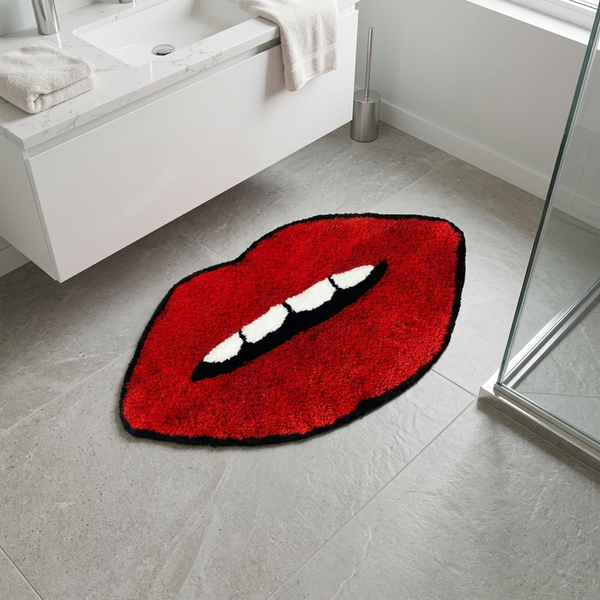 Vibrant Red Lip Shaped Tufted Microfiber Novelty Anti-Skid Bathroom Mat (45 x 75 cm) - (CD)