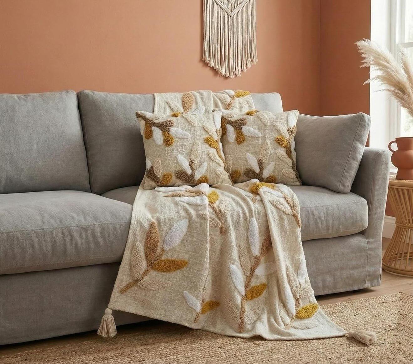 Botanical Tufted with Tassels Cotton Throw - 50*60 inches (TFB)