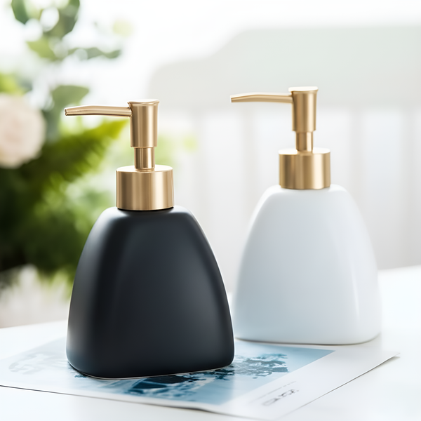 Minimalist Ceramic Soap Dispenser (W)